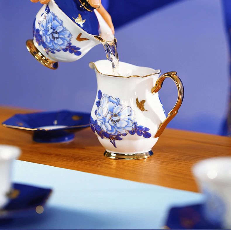 金砖白茶