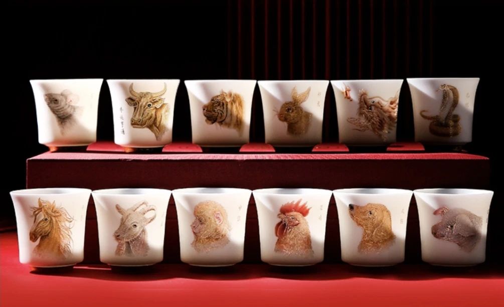 金砖白茶